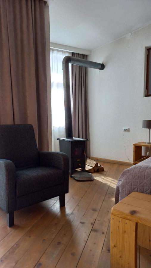 Bapsha Guesthouse Mestia Esterno foto