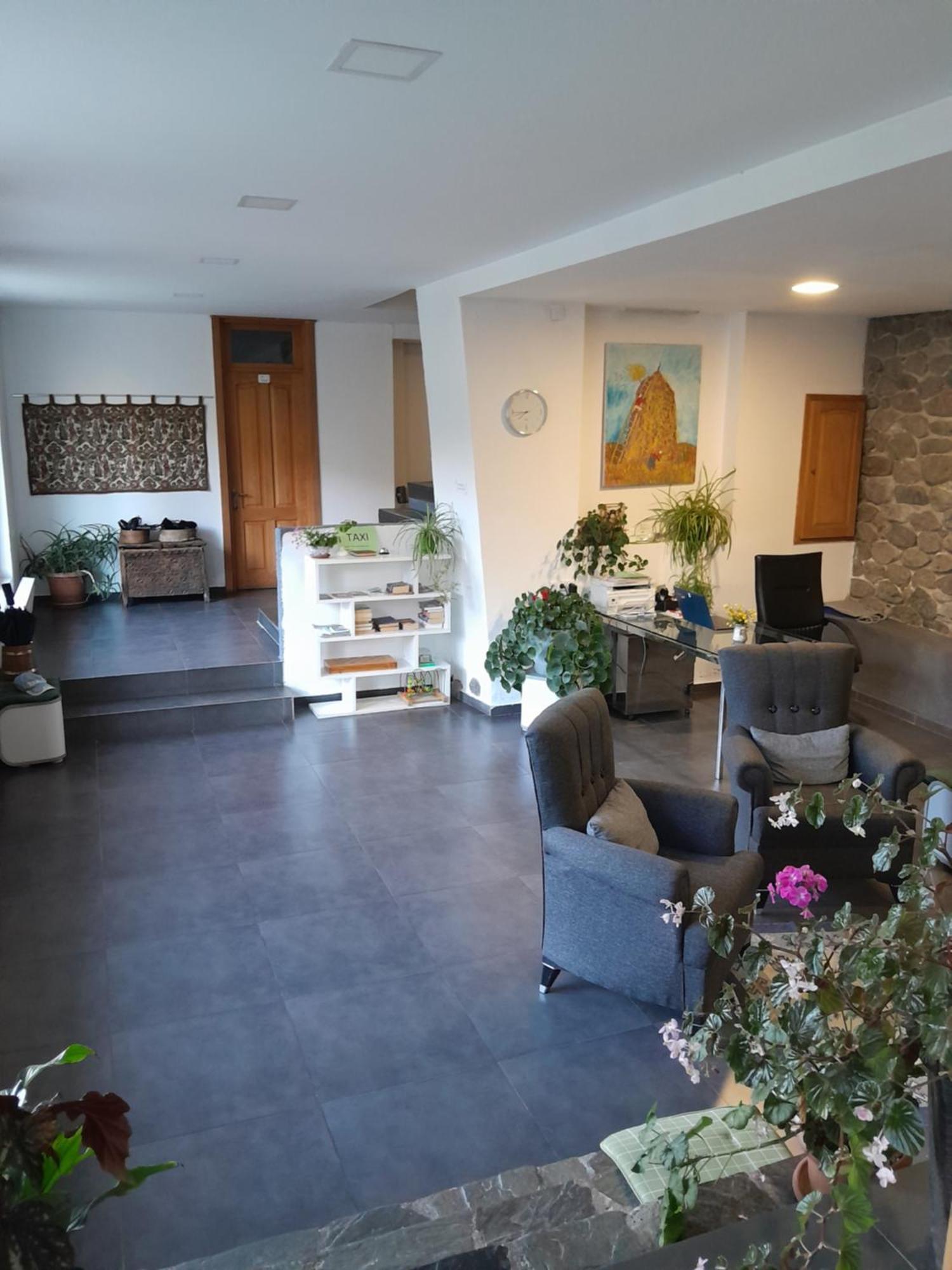 Bapsha Guesthouse Mestia Esterno foto
