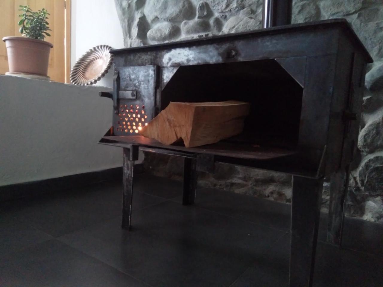 Bapsha Guesthouse Mestia Esterno foto